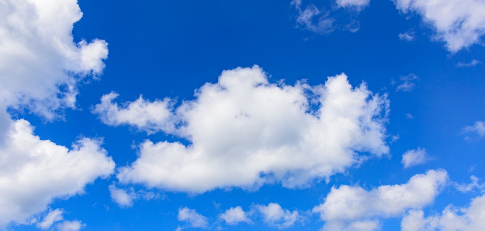 Blu sky clouds
